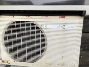 井原市高屋町で取り外し回収から処分までしたエアコン