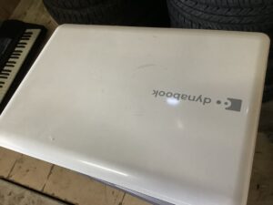 和気郡和気町で引き取り回収から処分までしたノートパソコン