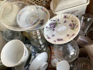 岡山市北区で引き取り回収から処分までした食器