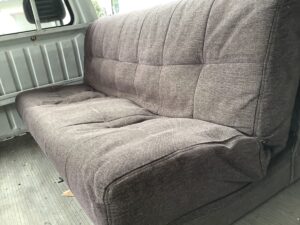 美作市栄町で引き取り回収から処分までしたソファー