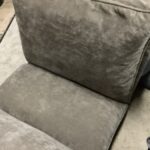 岡山市北区駅前町で回収したソファー