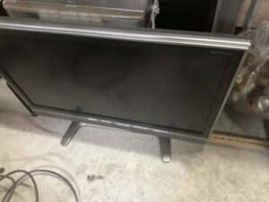 美作市林野で引き取り回収から処分までしたテレビ