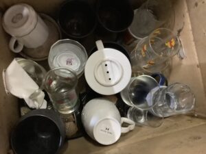 久米郡久米南町で引き取り回収から処分までした食器