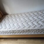 岡山市中区赤坂台で回収したソファー