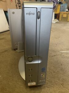 高梁市松原町で引き取り回収から処分までしたパソコン本体