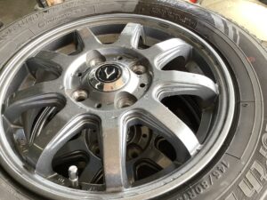 勝田郡奈義町で引き取り回収から処分までしたアルミタイヤ