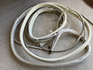 久米郡久米南町で取り外し回収から処分までしたエアコン配管
