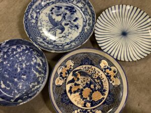 総社市三須で引き取り回収から処分までした食器