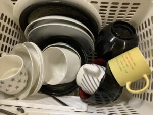 苫田郡鏡野町で引き取り回収から処分までした食器
