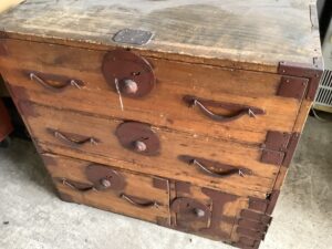 小田郡矢掛町で引き取り回収から処分までしたタンス