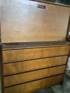 小田郡矢掛町で引き取り回収から処分までしたタンス