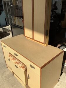 浅口市鴨方町で引き取り回収から処分までした家具