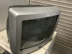 新見市草間で引き取り回収から処分までしたテレビ