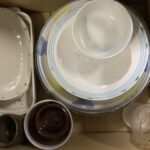 津山市院庄で食器の引き取りから処分までさせて頂きました。