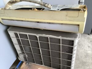 美作市栄町で取り外し回収から処分までしたエアコン