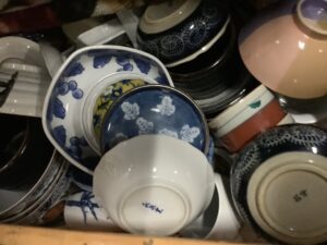 井原市西江原町で引き取り回収から処分までした食器