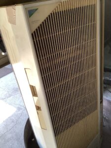 美作市江見で引き取り回収から処分までした取り外し済みエアコン