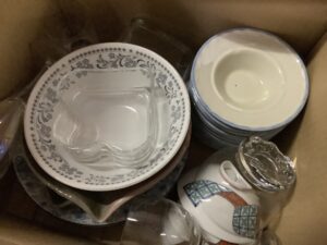 勝田郡勝央町で引き取り回収から処分までした食器