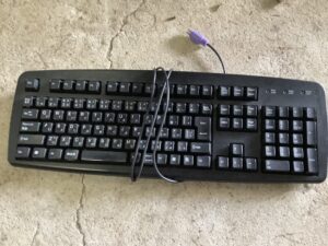 総社市中央で引き取り回収から処分までしたパソコンキーボード