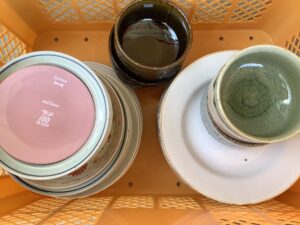 久米郡久米南町で引き取り回収から処分までした食器
