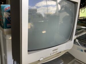 井原市西江原町で引き取り回収から処分までしたテレビ